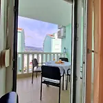 Iva 特罗吉尔